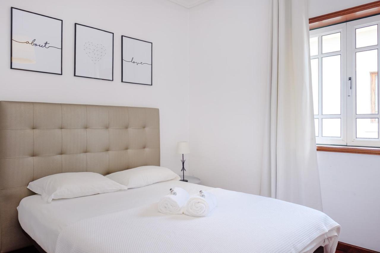 Classico Guesthouse 빌라노바데가이아 외부 사진