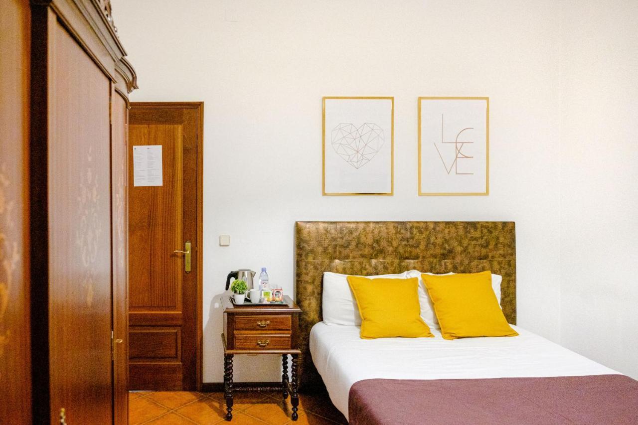 Classico Guesthouse 빌라노바데가이아 외부 사진